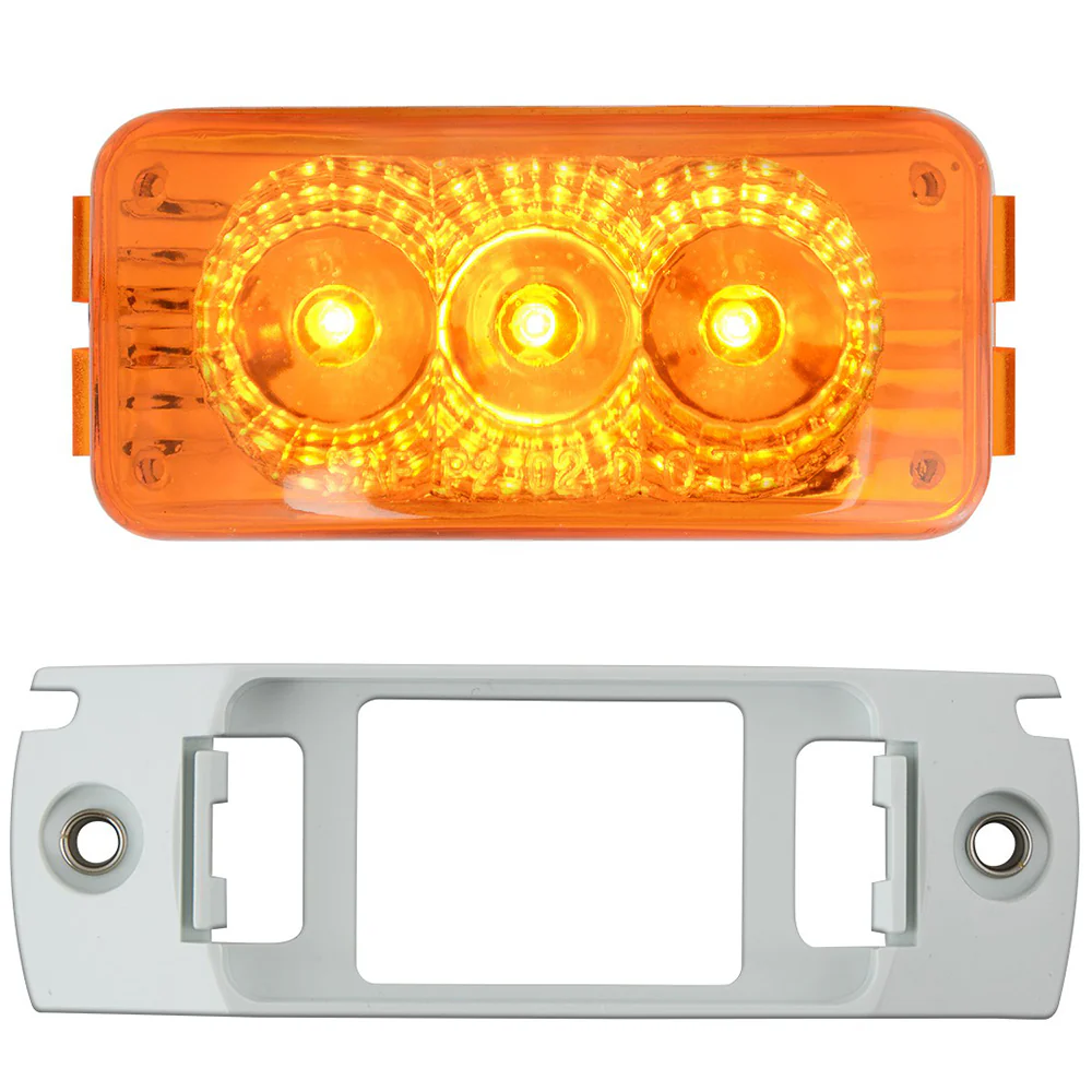 2-1/2" 3 LED Spyder Light with White Bracket - Image 5