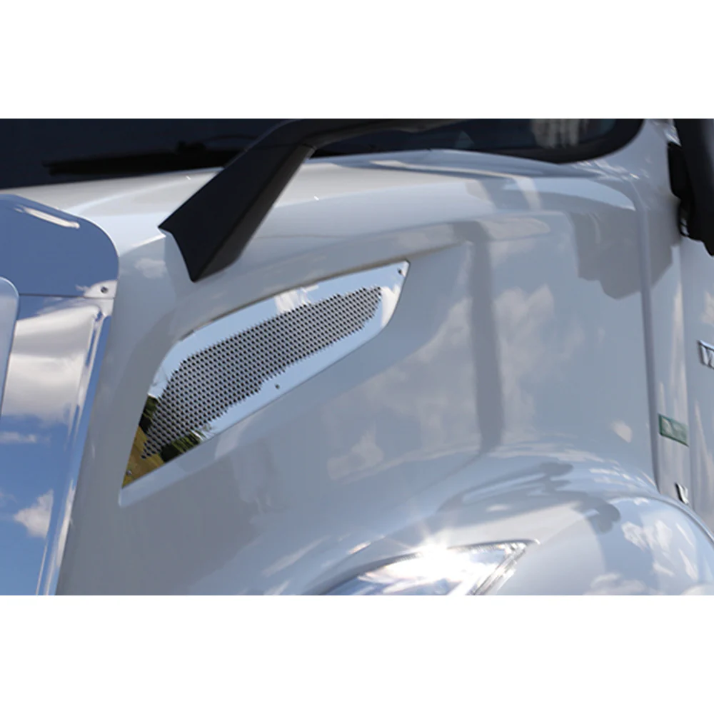 2018+ Volvo Air Intake Grill for VNL760, VNL860 and VNX Models - Image 2
