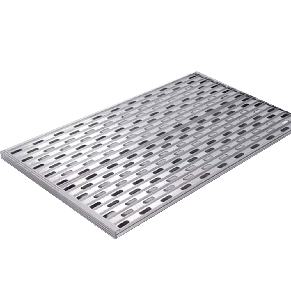 37.5"L x 33.25" W (4 Plank) Dyna Deck Cover - Top Mount