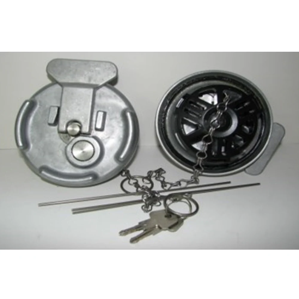 4" Peterbilt Polished Aluminum Locking Fuel Cap - Image 2
