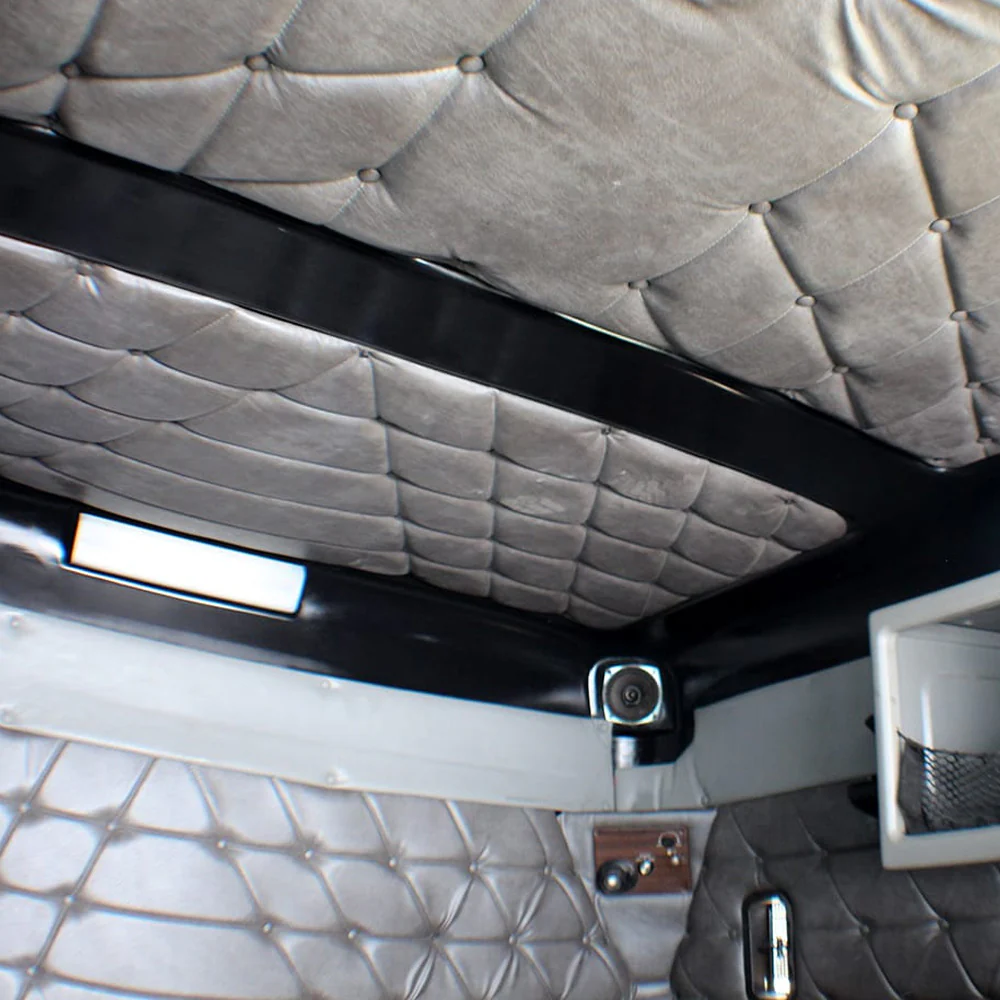 70" FL Classic XL Mid Roof Conversion with Built-In Liner - Image 5
