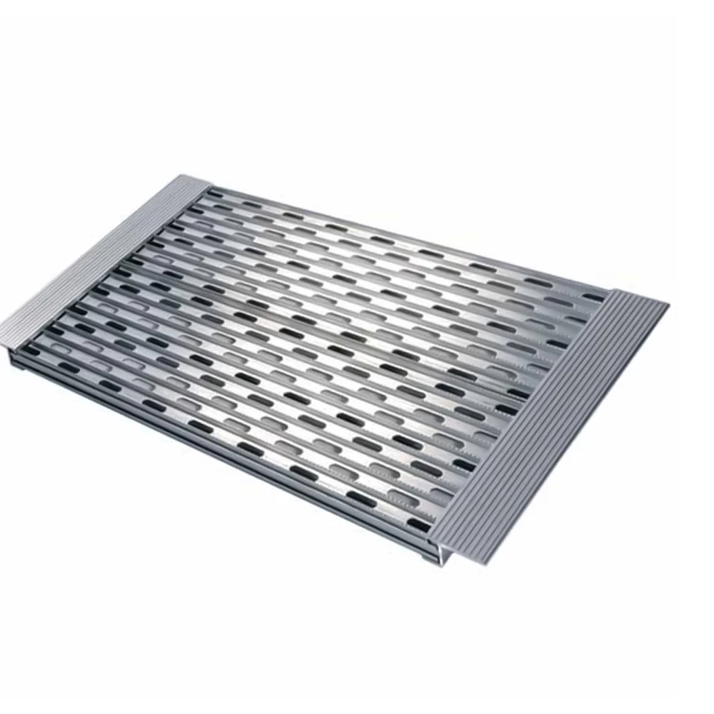 74.5" L x 30.25" W (8 Plank) Dyna Deck Cover - Flush Mount