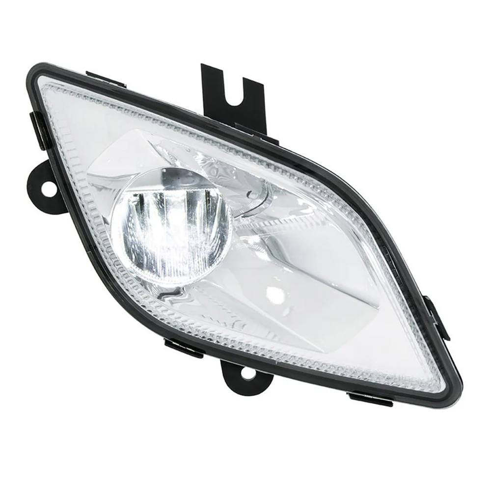 Freightliner Cascadia 2018+ Chrome Inner Housing Fog Light With Single LED "“ Competition Series - Image 10