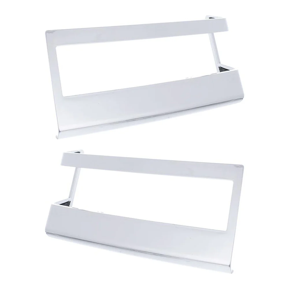 Freightliner Cascadia 2018+ Chrome Plastic Turn Signal Bezels