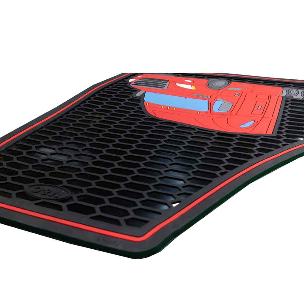 Freightliner Cascadia P4 2018 and Newer Floor Mats - Image 3