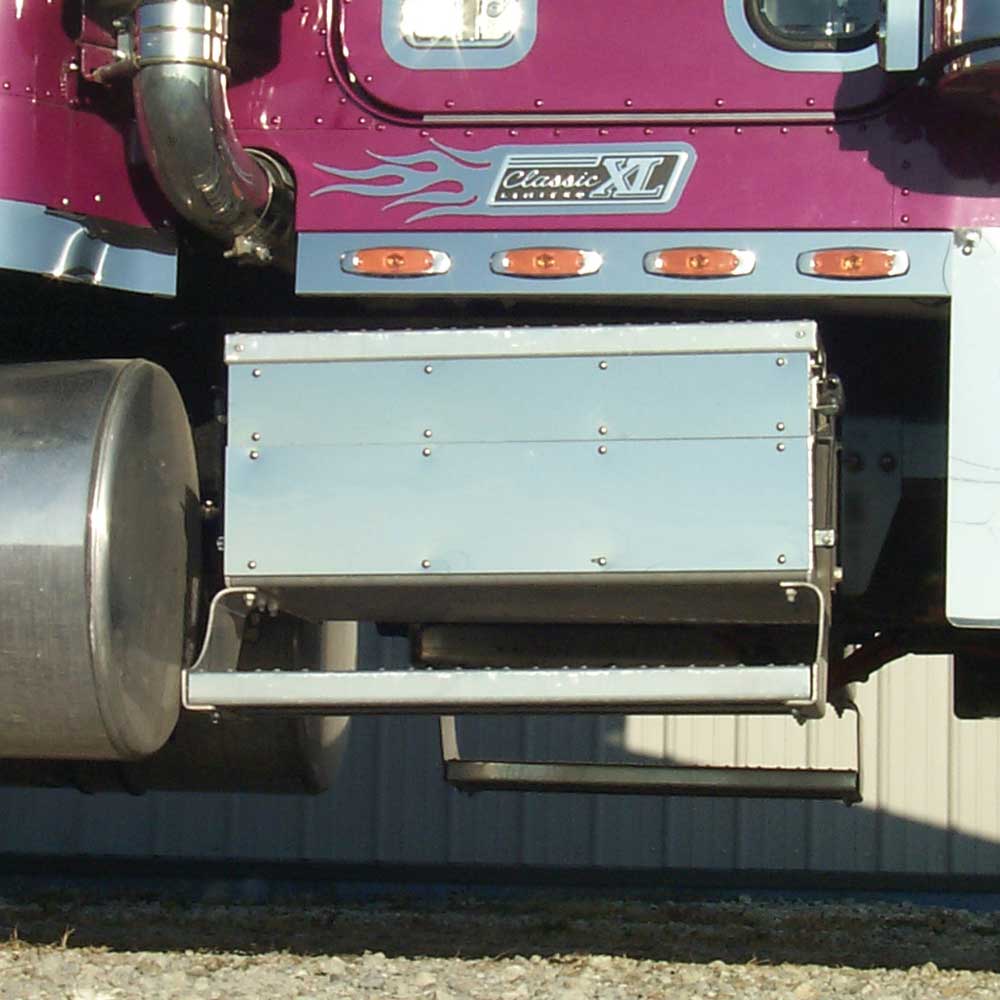 Freightliner Classic, Classic XL Tool Box Cover