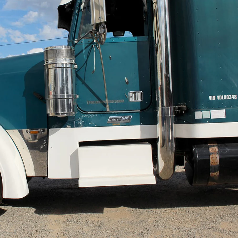 Freightliner Classic XL Fiberglass One Piece 6" x 36-1/4" Cab/Cowl Panel - Image 2