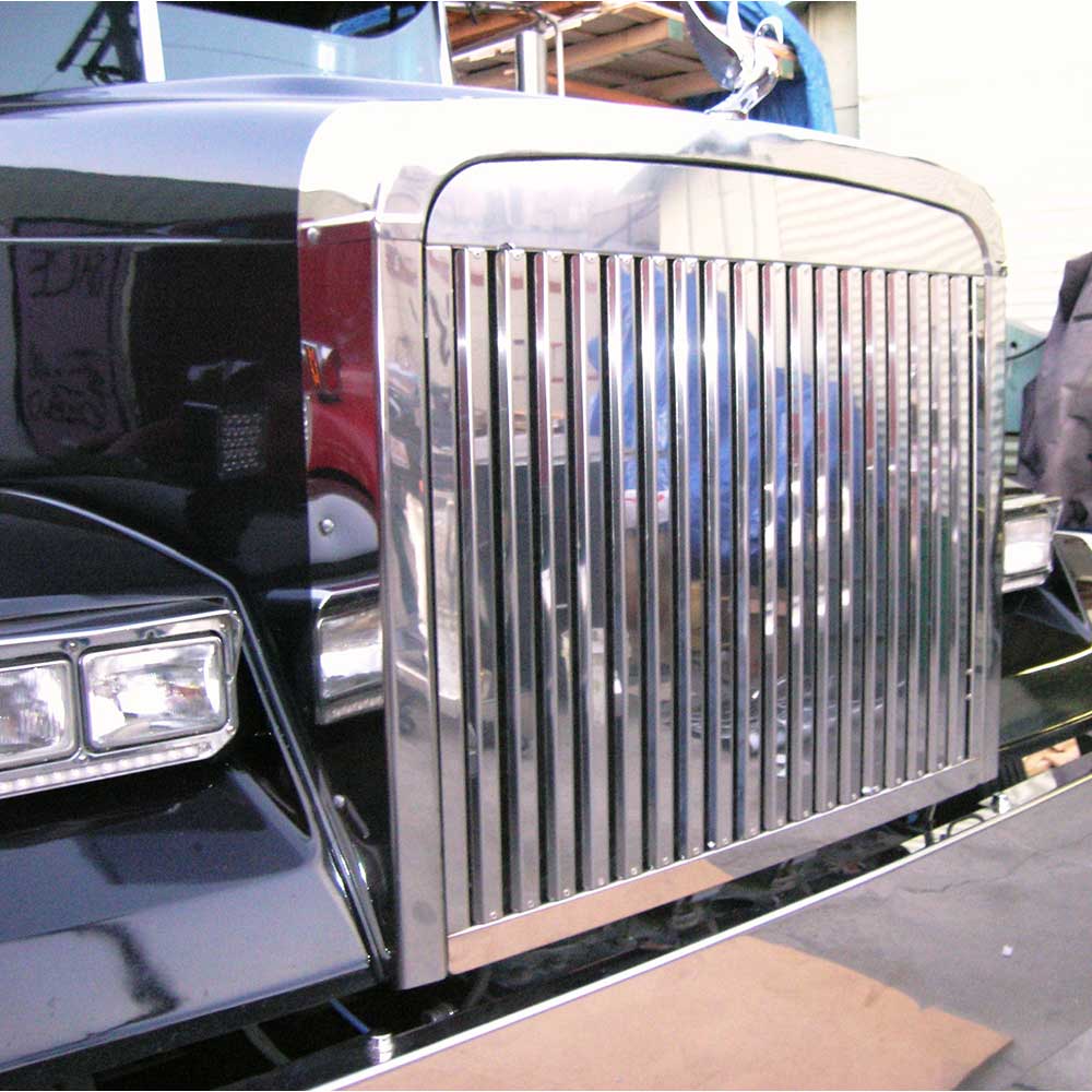 Freightliner Classic, XL, FLD120 Stainless Steel Hood Grill with 17 Vertical Bars
