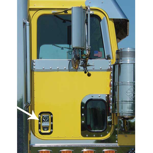 International i-Model Dimpled Door Handle Surround