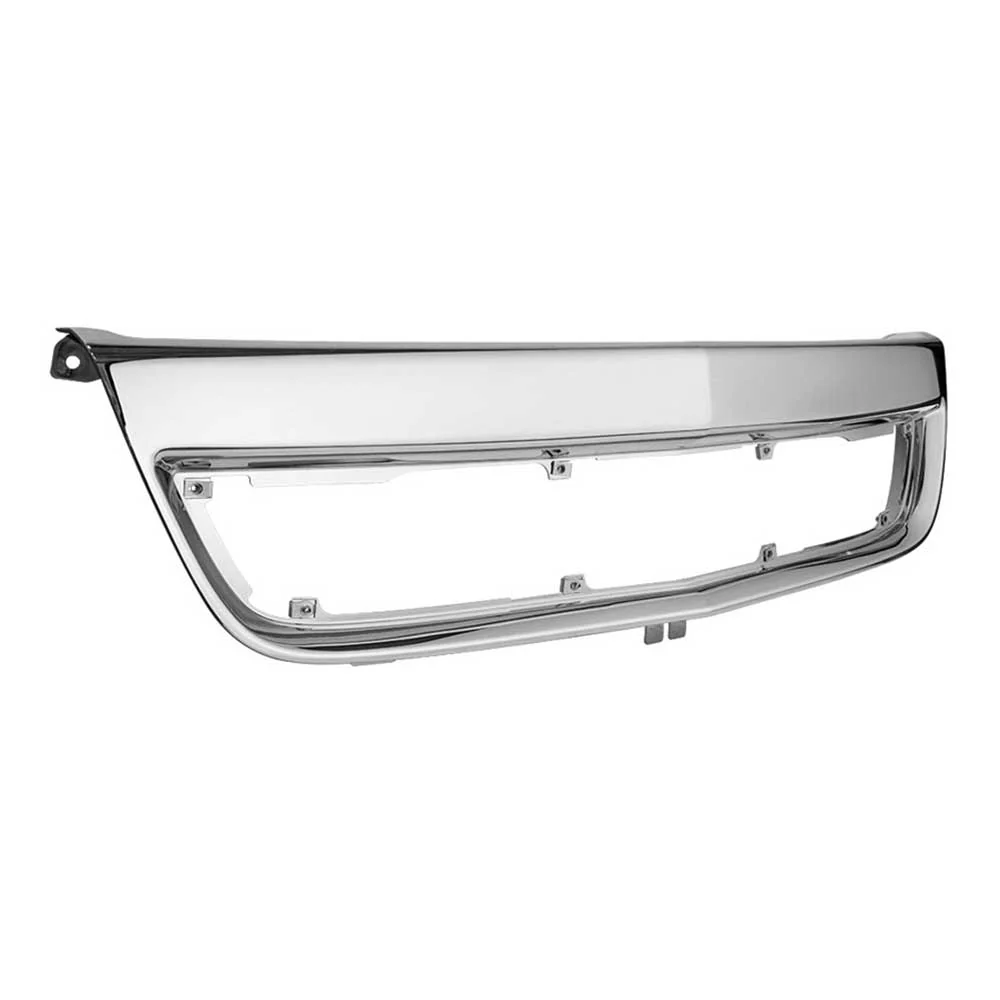 International LT 2018+ Center Bumper Trim - Image 4