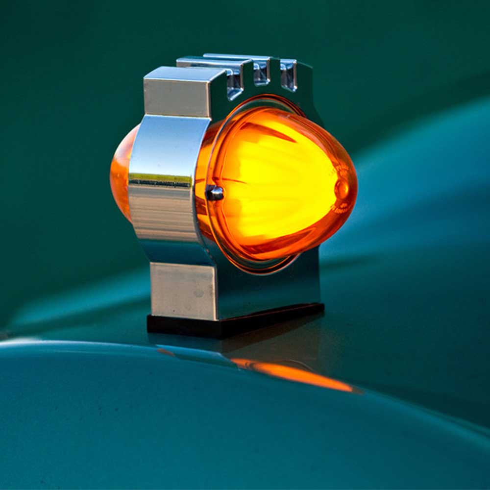 Kenworth Logo Shaped Stainless Steel Turn Signal GLO Watermelon LED Lights - Image 4
