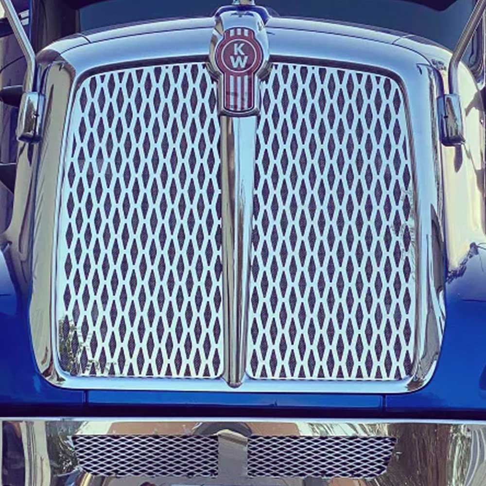 Kenworth T660 Stainless Steel Small Diamond Grill with Mesh