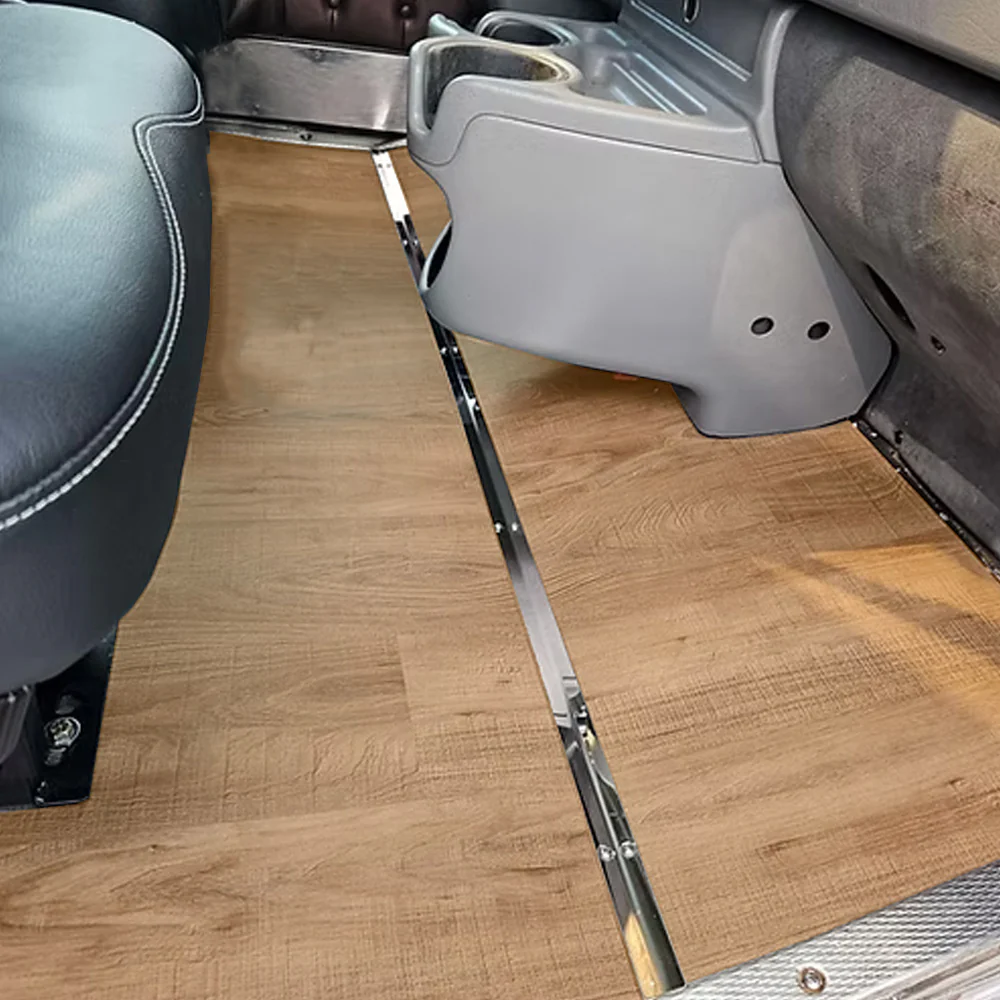 Kenworth T660, W900 Aero Cab 2006+ Vinyl Plank Wood Flooring - Image 8