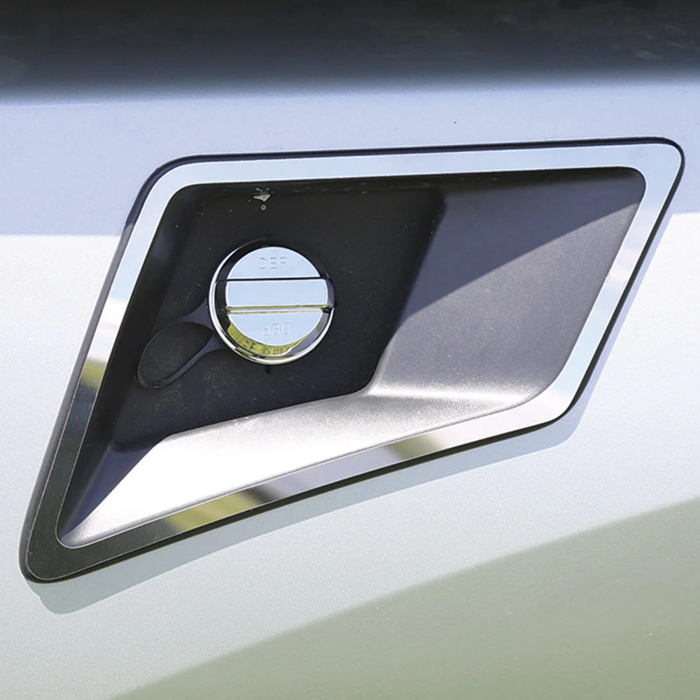 Kenworth T680 304 Stainless Steel DEF Trim