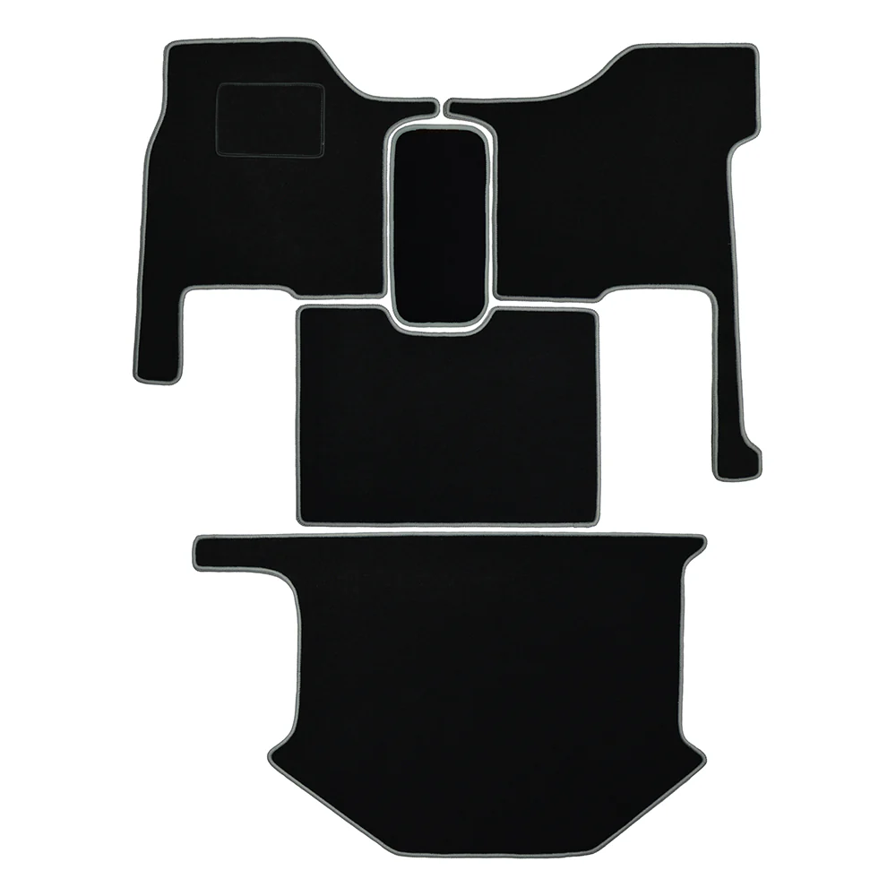 Kenworth T680 Carpeted Floor Mat Set with Gray Trim