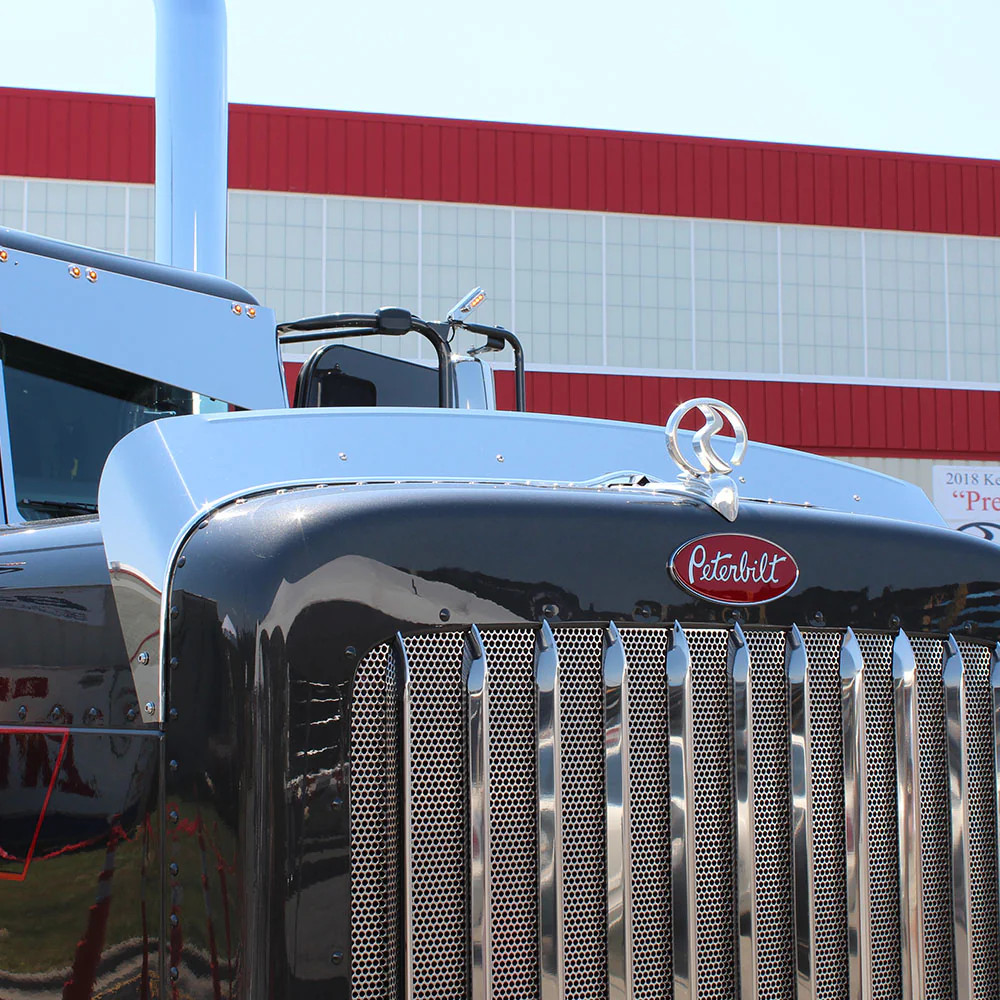 Kenworth T680 Stainless Steel Hood Shield