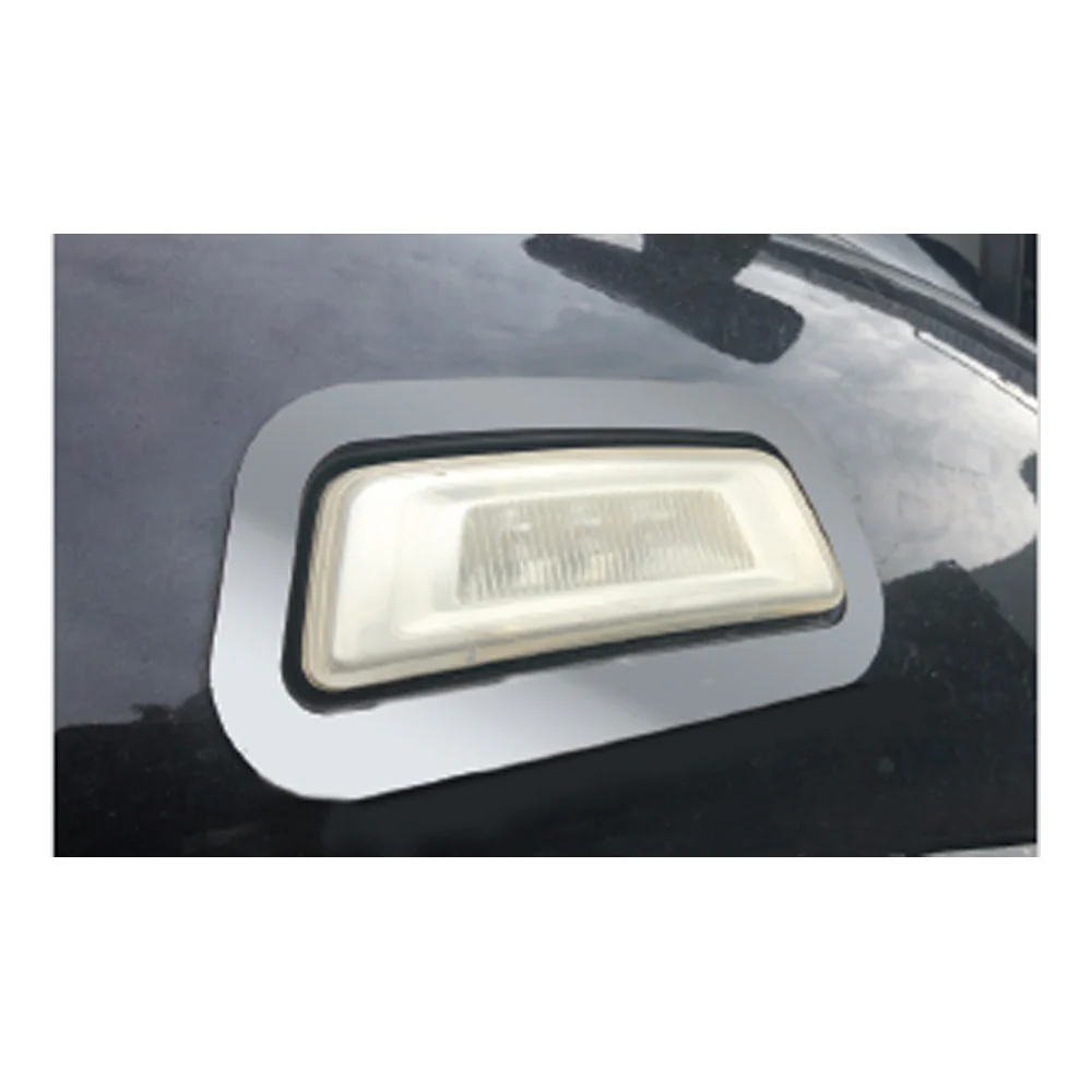 Kenworth T680, T880 2013+ Fender Light Trim - Image 4