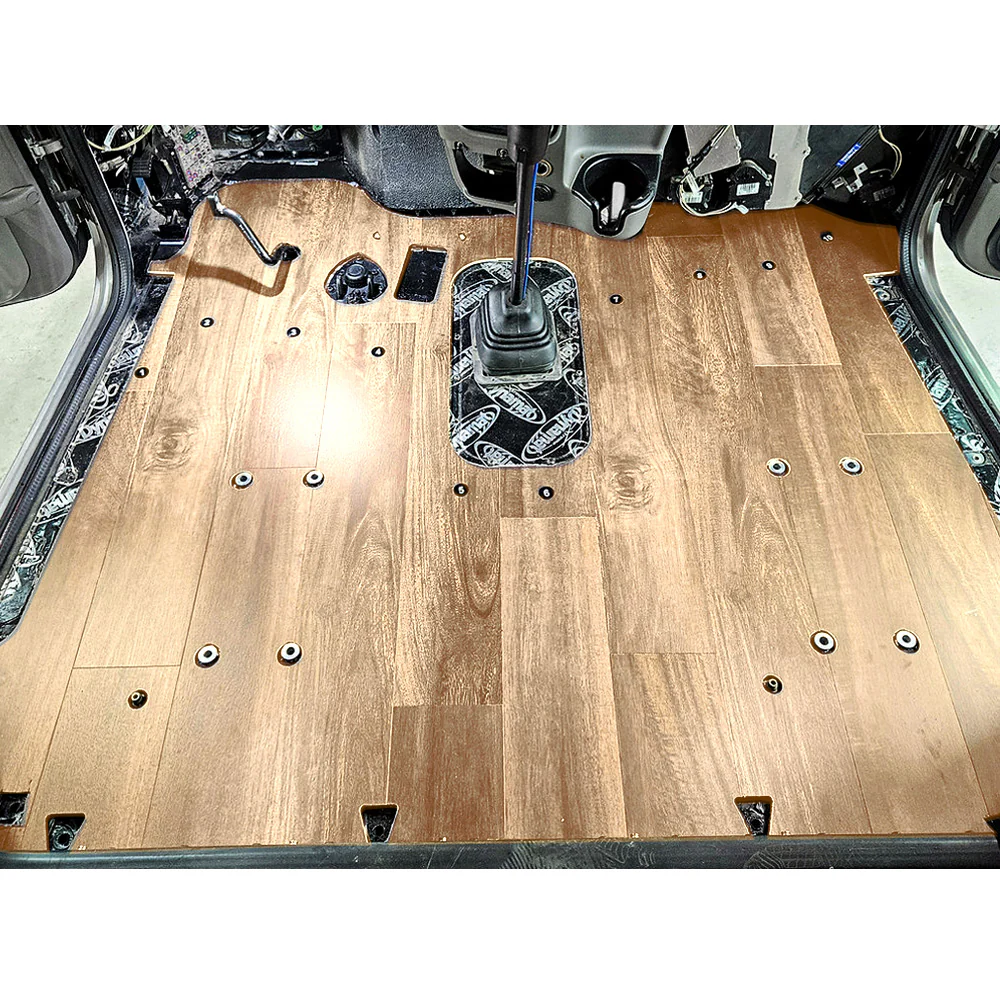 Peterbilt 379, 386, 389 2006+ Vinyl Plank Wood Flooring with Shifter Cutout - Image 6
