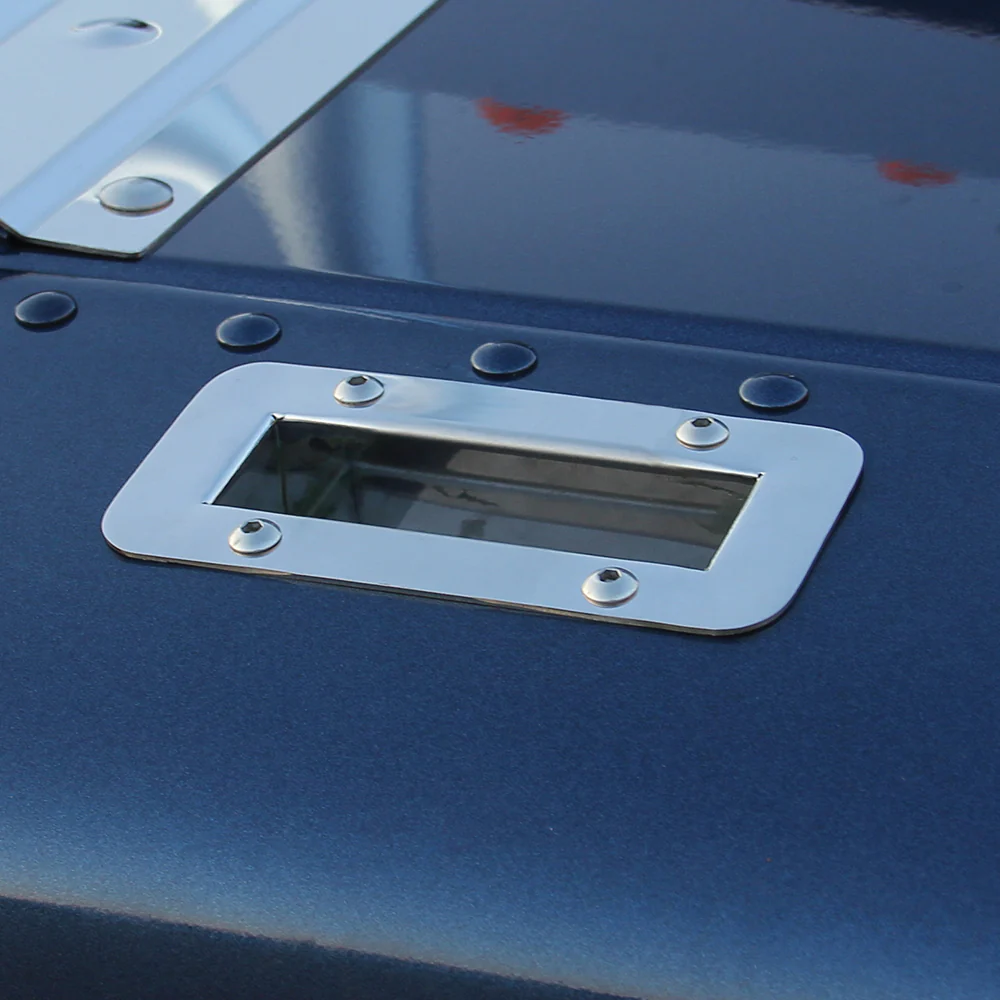 Peterbilt 359, 379, 388, 389 Hidden Hood Pocket
