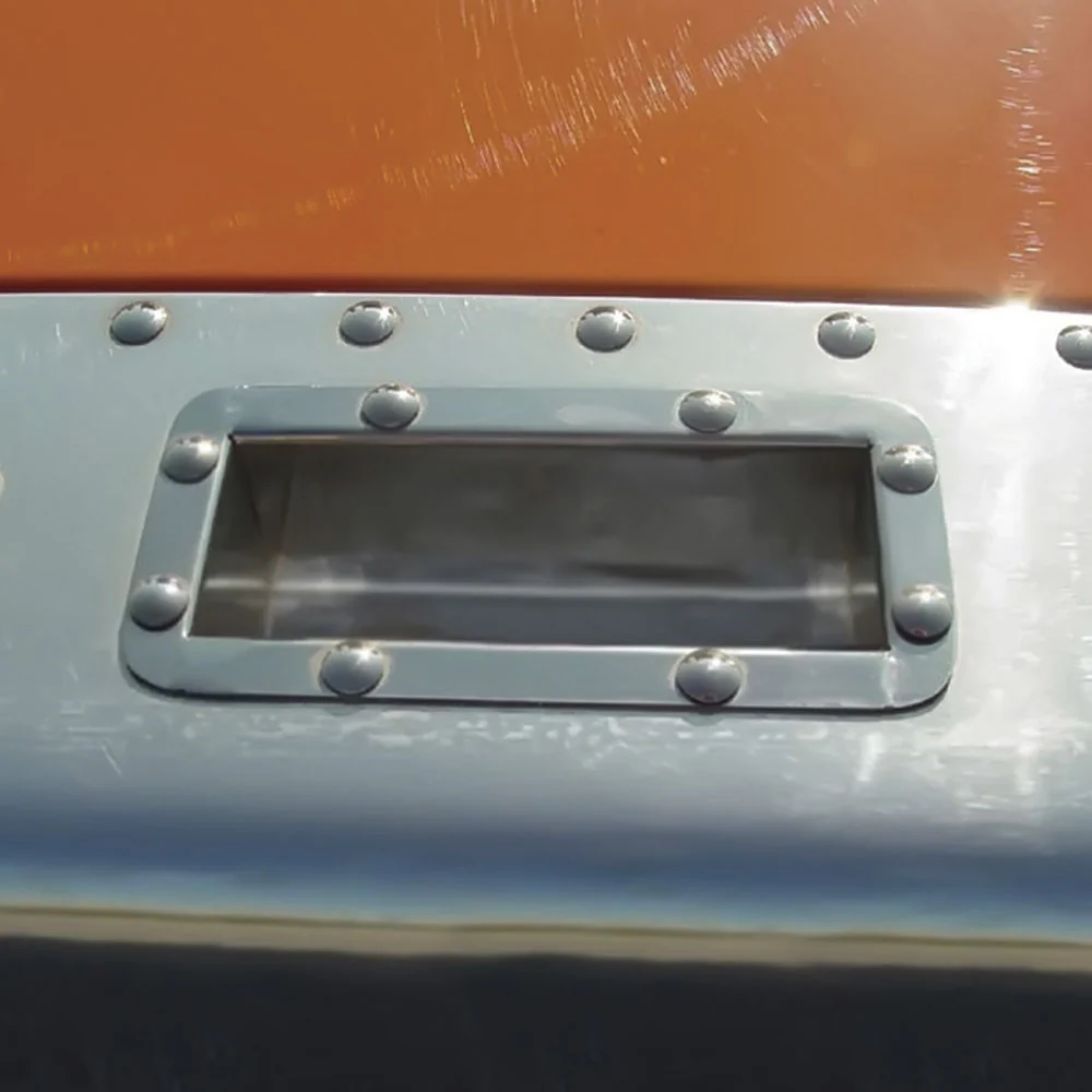 Peterbilt 359, 379 Hidden Hood Pocket Pull