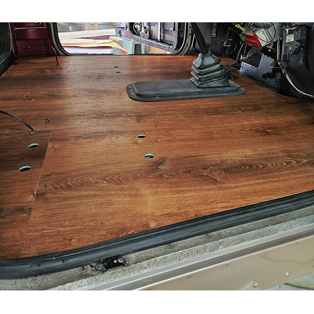 Peterbilt 379 1988 - 2004 Vinyl Plank Wood Flooring with Shifter Cutout - Image 5