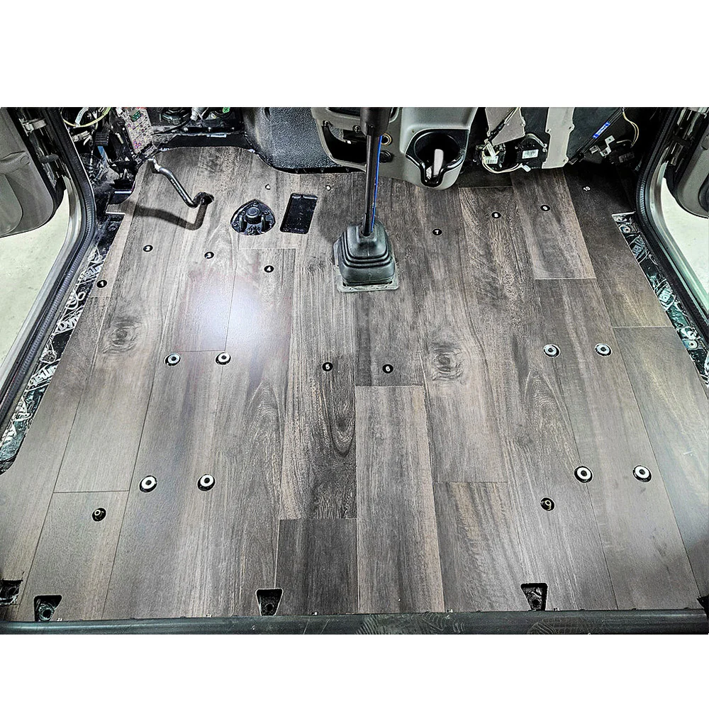 Peterbilt 379, 386, 389 2006+ Vinyl Plank Wood Flooring