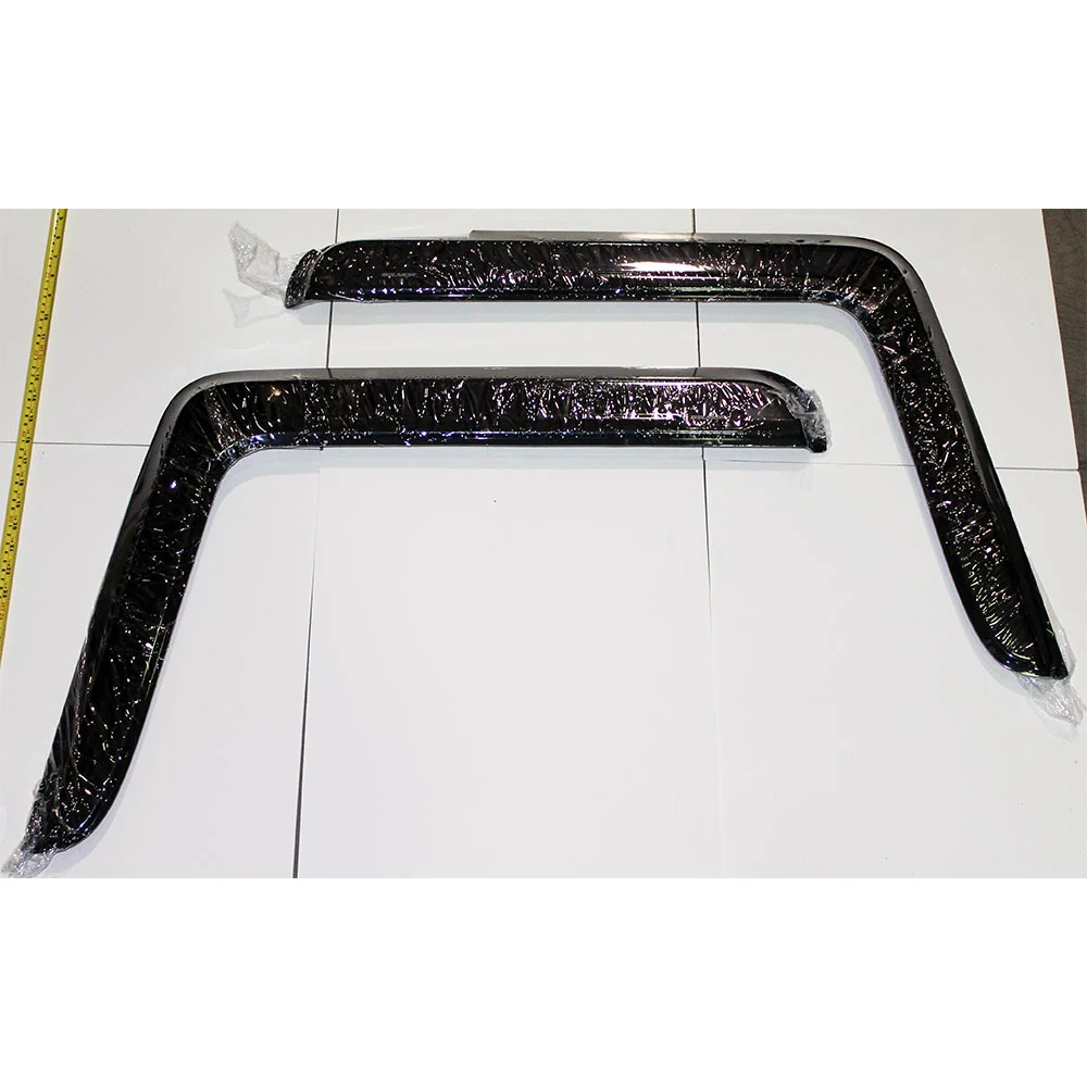 Peterbilt 384, 386, 388, 389 Smoke Ventvisors - Image 3