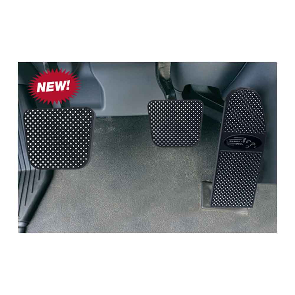 2014+ Peterbilt 567,579,587, 589 Classic Diamond Smaller Pyramid Cut Black Billet Pedals