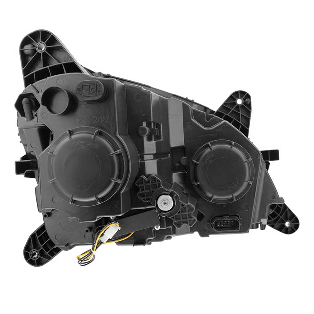 Peterbilt 579, 587 Projection with LED Position and Sequential Light - Image 7