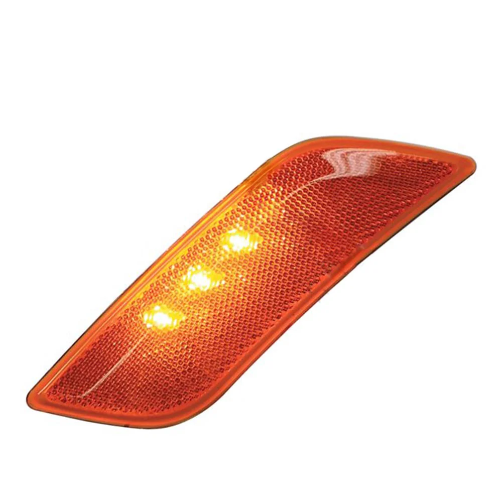 Peterbilt 579 LED Turn Signal Lamp - Image 4