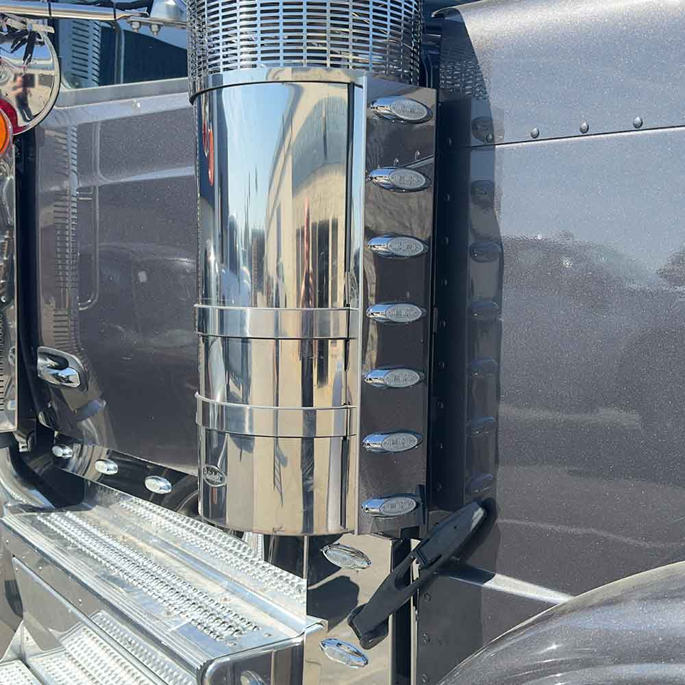 Peterbilt 589 Air Cleaner with Seven Slim Granite Lights - Image 3