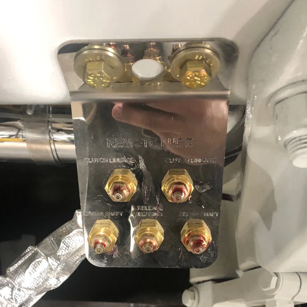 Peterbilt Remote Lube Bracket - Image 2