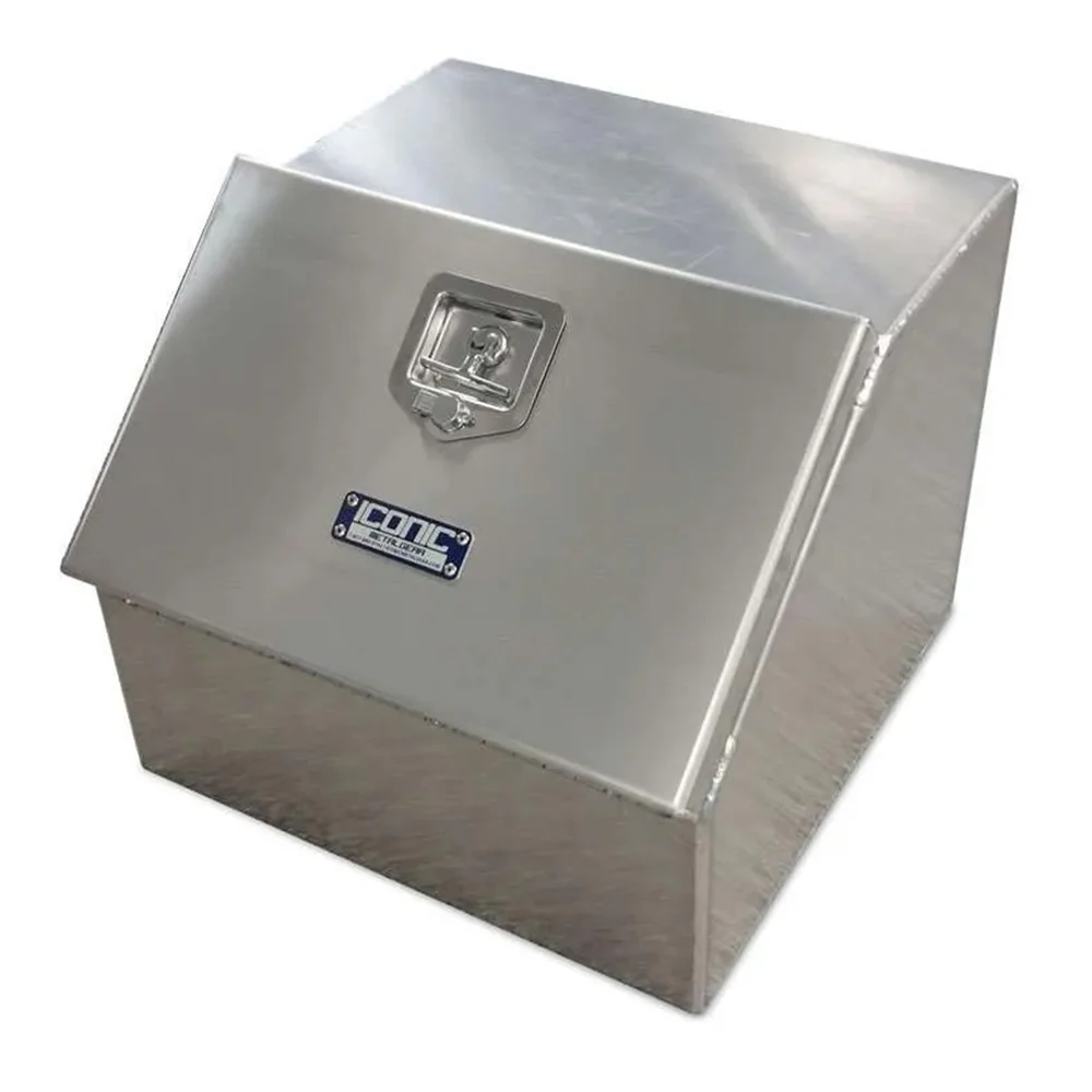 Smooth 22" x 18"x 22" Boot Box
