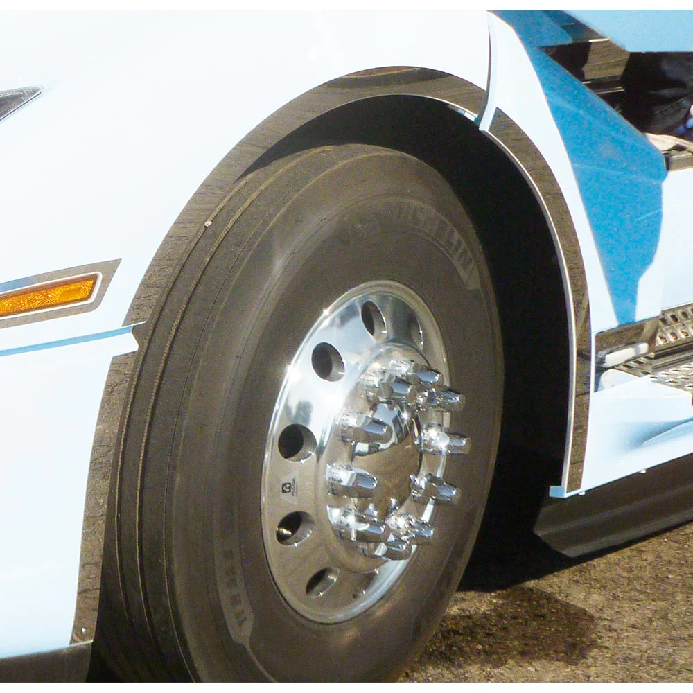 Volvo Front Wheel Fender Trim